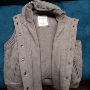 Large Aeropostal Quilted Vest